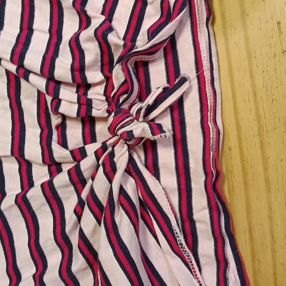 No Boundaries short sleeve tshirt - Picture 3 of 5